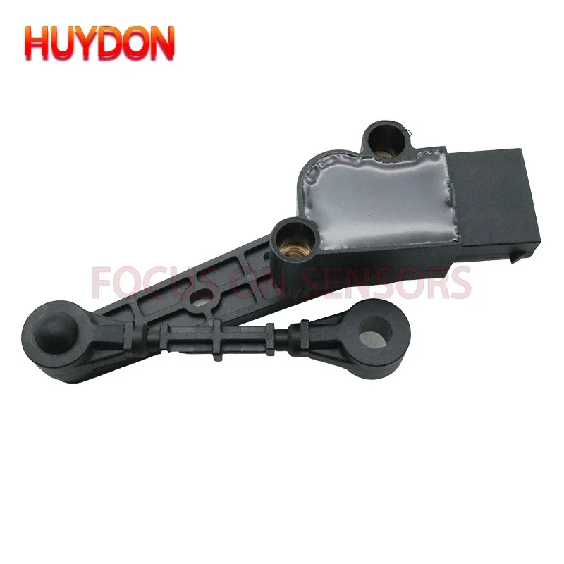 LR033256 LR033257 Front/Rear A - Power Tools World review and price